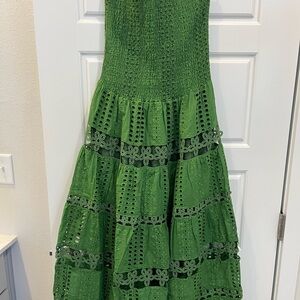 Adorable green eyelet strapless dress.  Perfect for a summer wedding!!